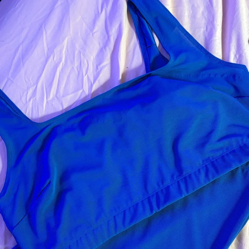 YITTY Mesh Me Smoothing MIDI Bralette & High Waisted Leggings​ - Picture 10 of 11